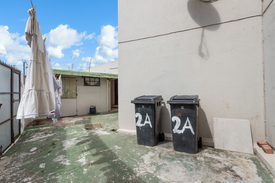 9 Bedroom Property for Sale in Observatory Western Cape